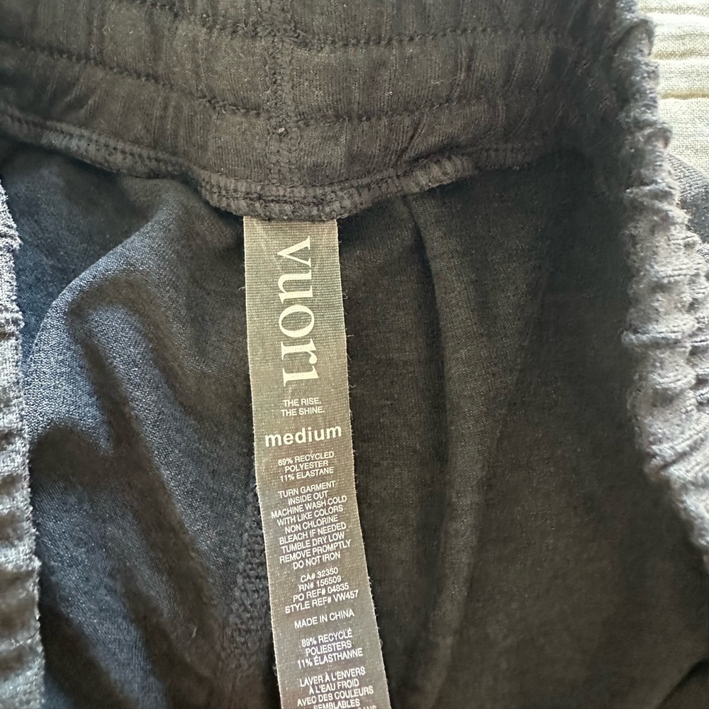 Vuori boyfriend jogger size M